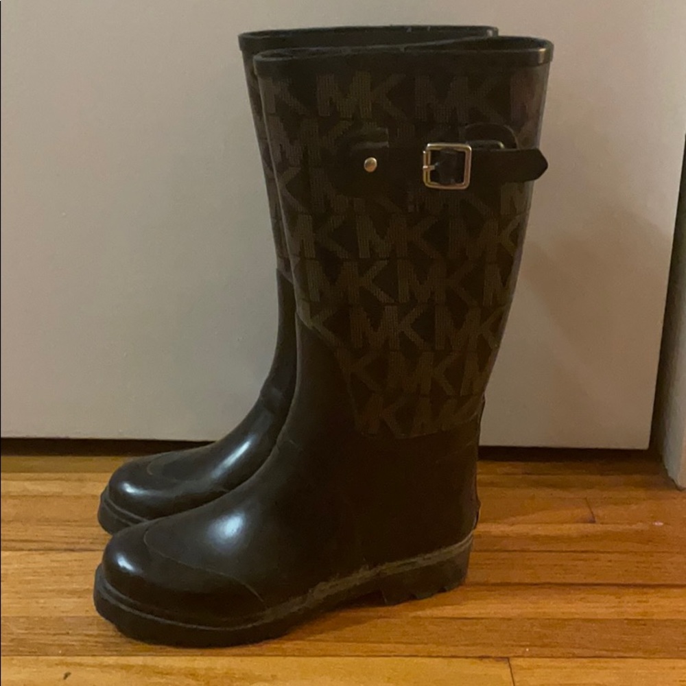 MK Rain Boots